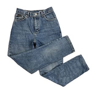 Vintage 90s Calvin Klein High Rise Mom Jeans size 6 in Double Stonewash